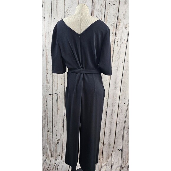 SARA CAMPBELL Women's‎ 12 Black V-Neck Short Sleeve Tie Waist Jumpsuit Romper - Picture 5 of 10